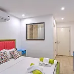 4 Bedroom 빌라 *