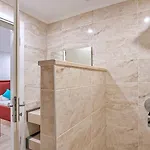 4 Bedroom 빌라 *