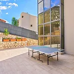4 Bedroom *