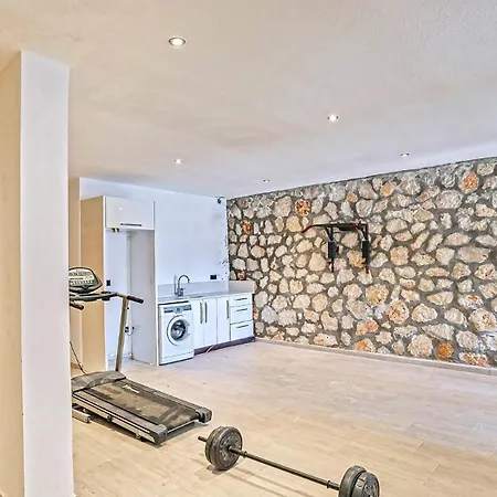4 Bedroom 9109 * Kalkan