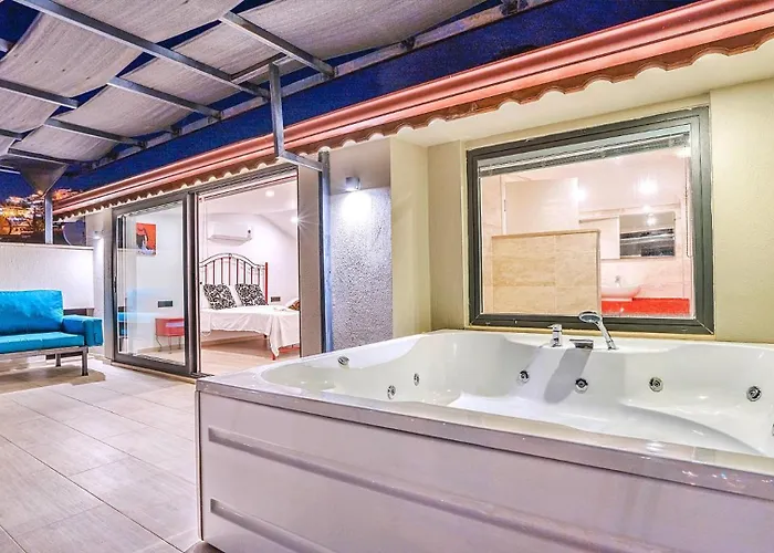 4 Bedroom Willa Kalkan