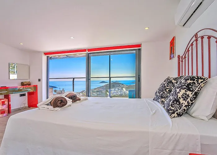 4 Bedroom Willa Kalkan