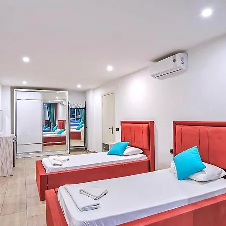 别墅 4 Bedroom *